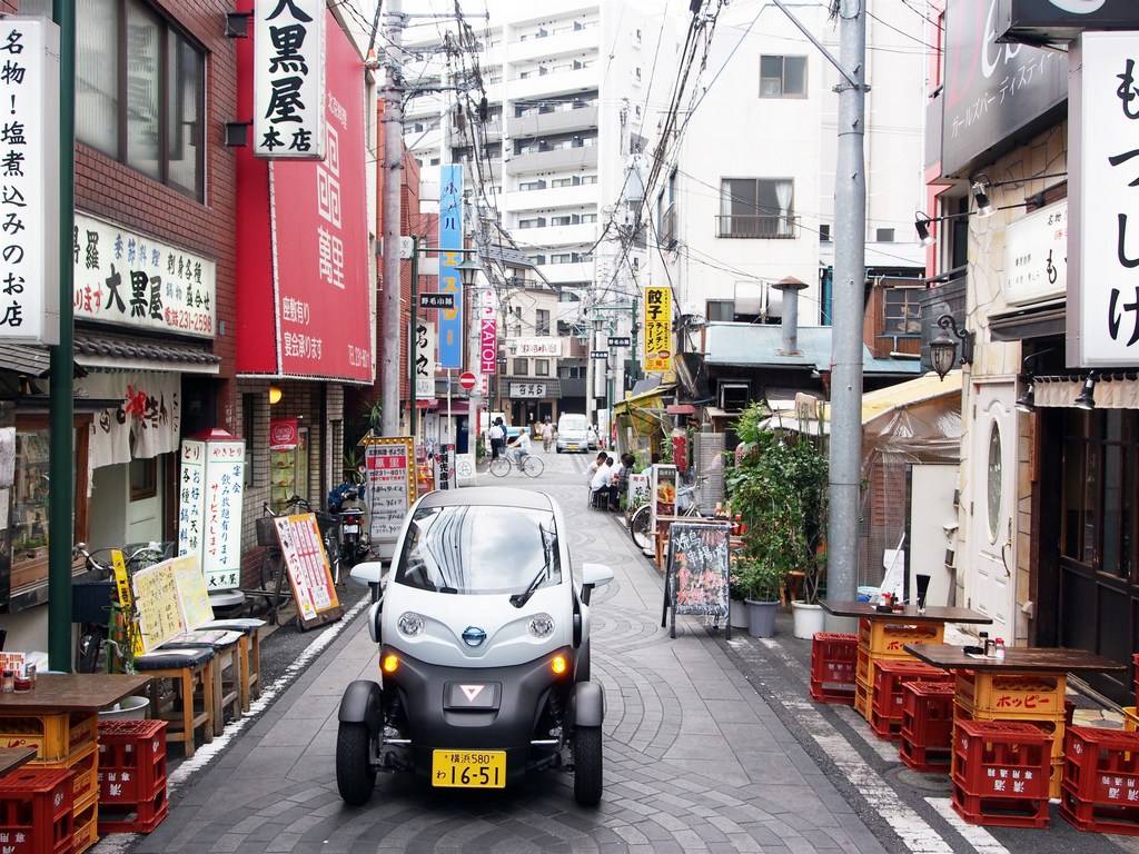 Nissan Car Sharing Elettrico Yokohama Centro